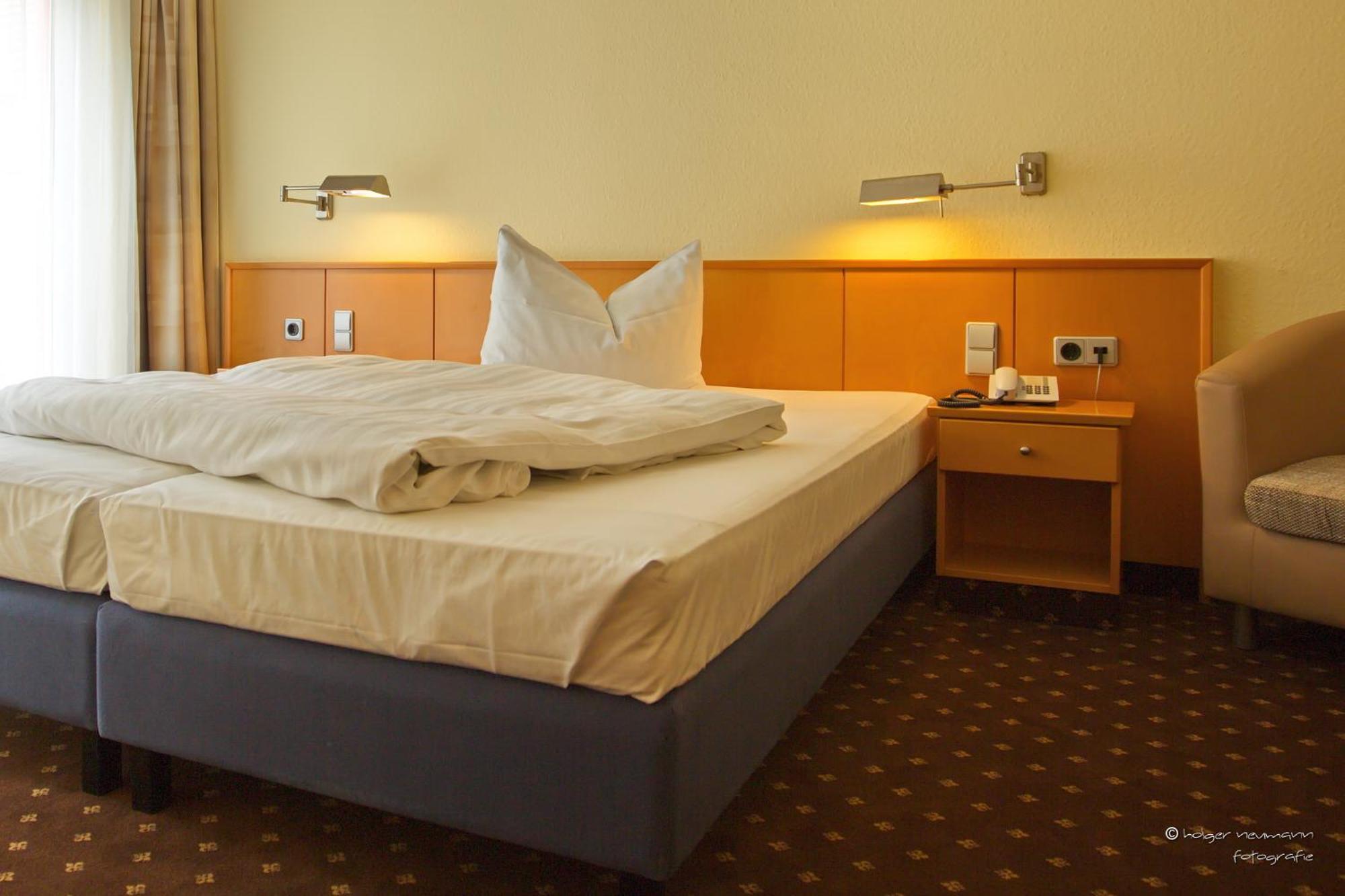 Garni-Hotel Zum Alten Ratskeller Vetschau Room photo