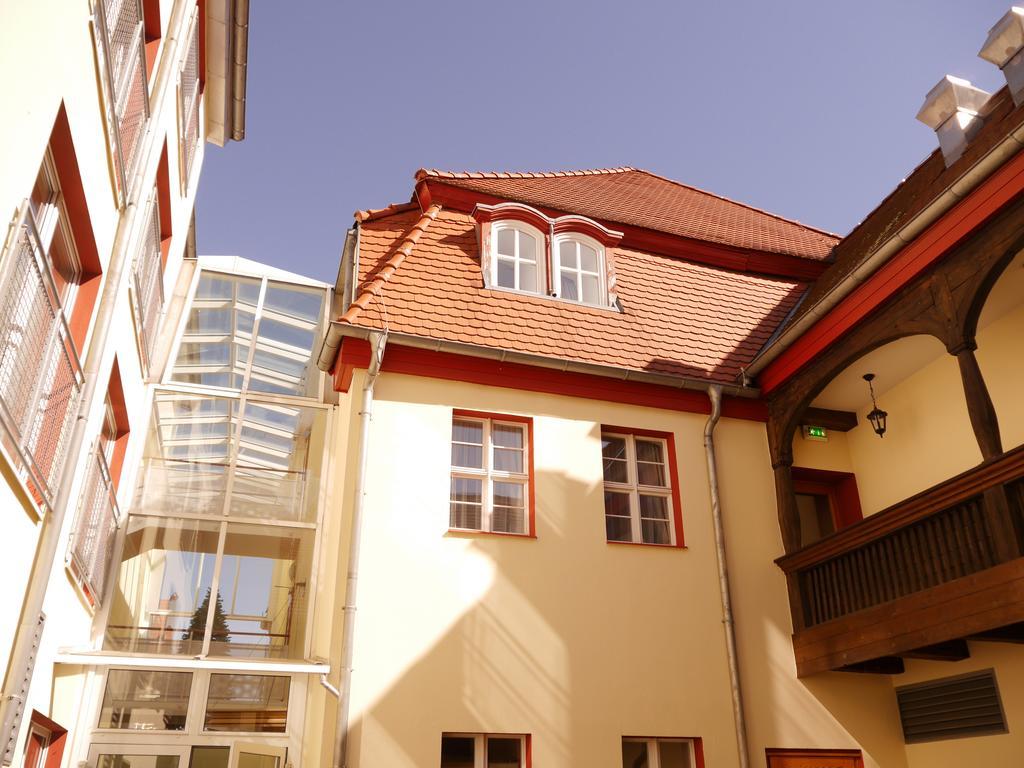 Garni-Hotel Zum Alten Ratskeller Vetschau Exterior photo